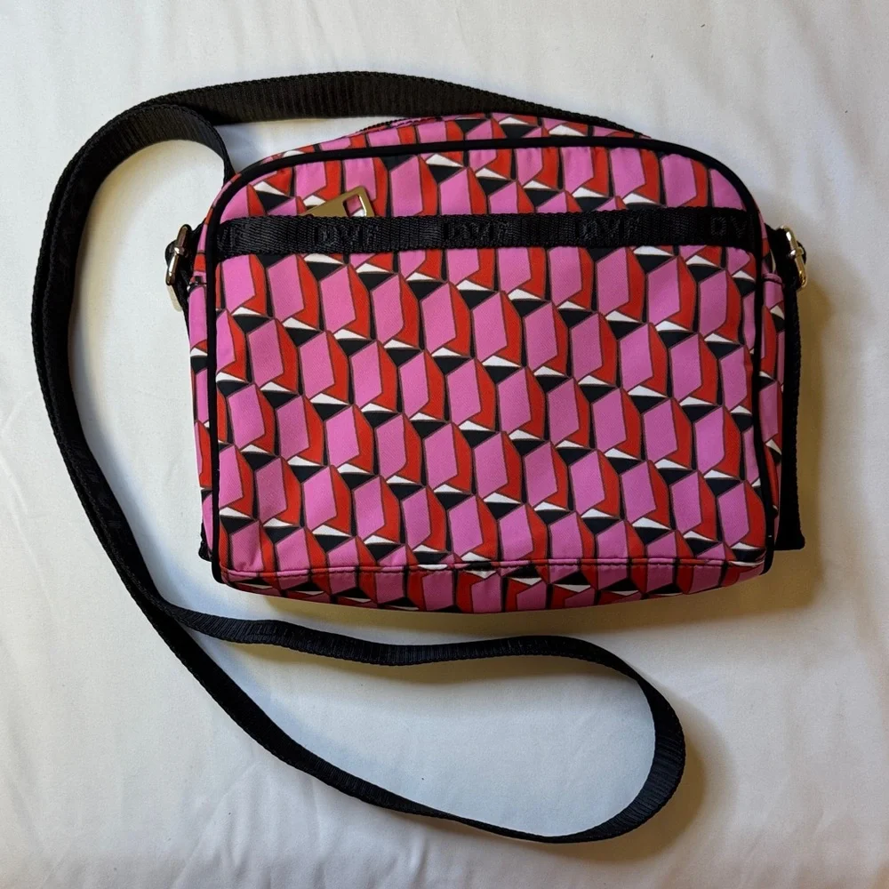 Diane von Fürstenberg x Target Geometric Crossbody Bag Pink Red Black Cube Print